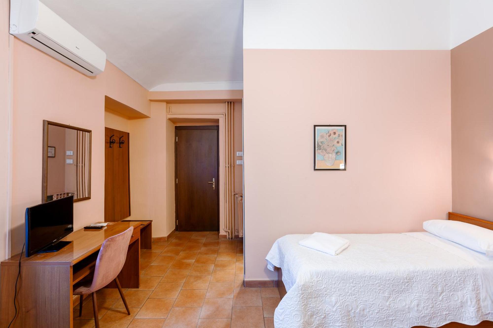 Hotel Castello Торино Екстериор снимка