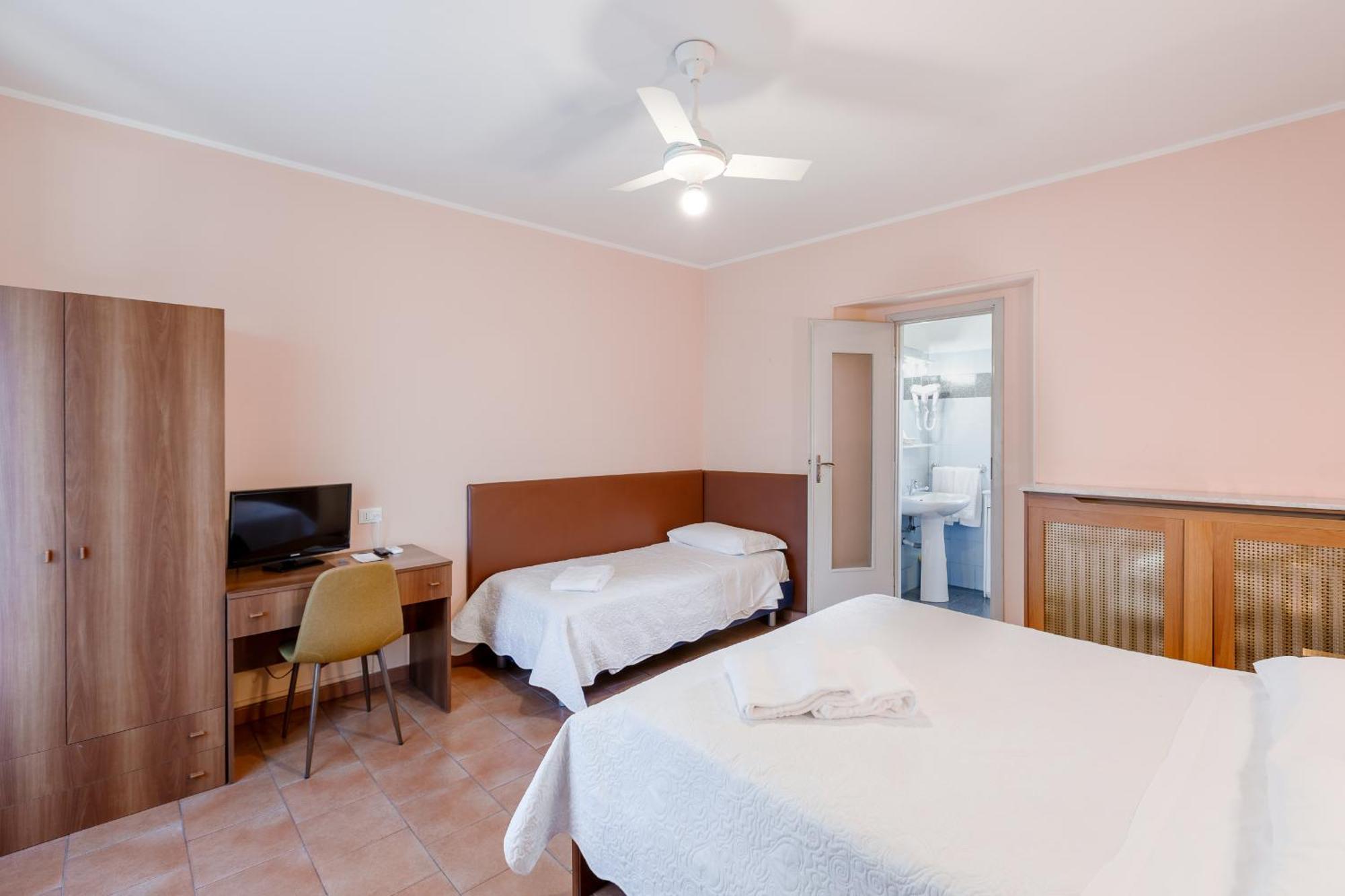Hotel Castello Торино Екстериор снимка