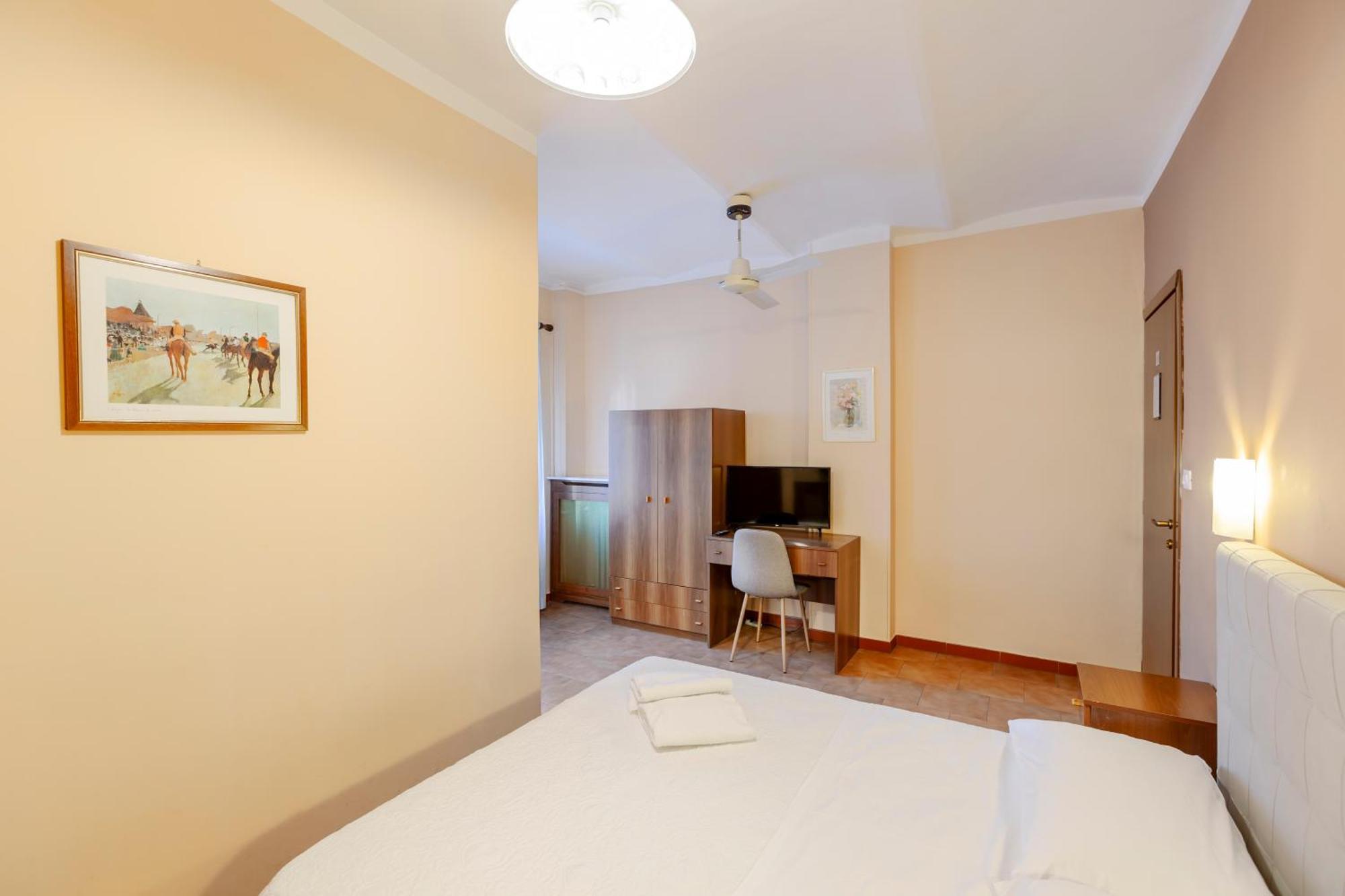 Hotel Castello Торино Екстериор снимка
